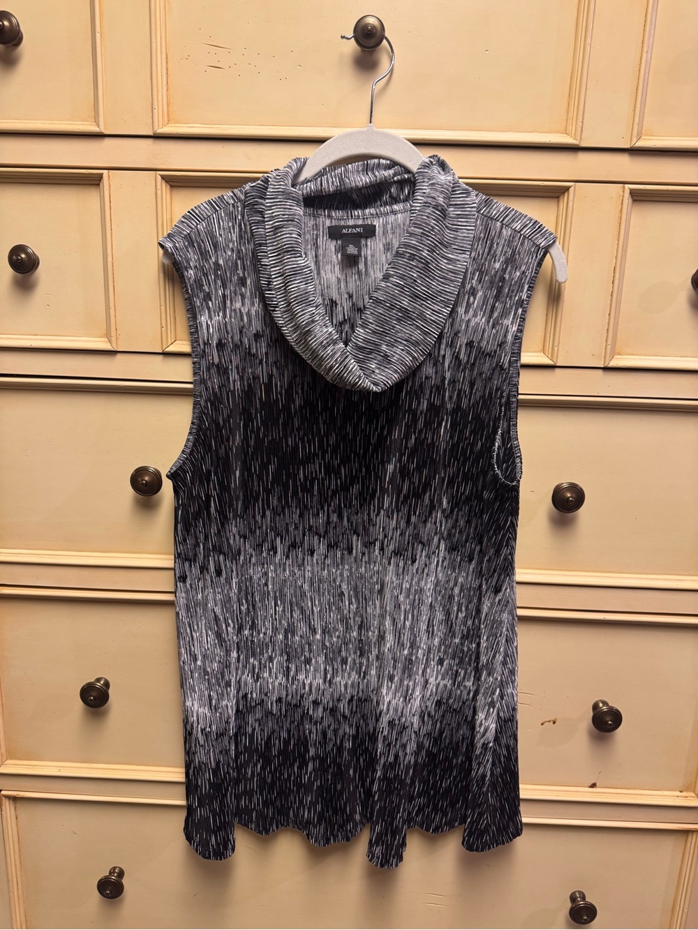 Alfani Black and Gray Sleeveless Cowl Neck Blouse